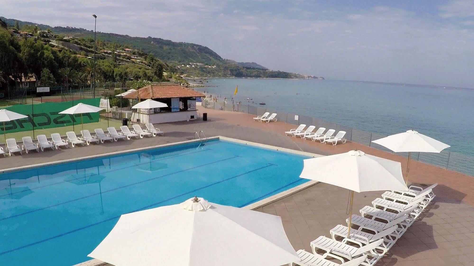 Villaggio Sabbie Bianche Zambrone Exterior photo